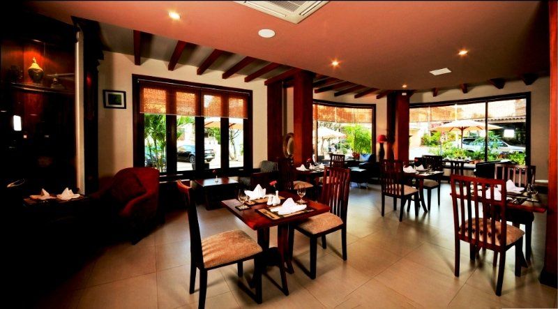 Salana Boutique Hotel Vientiane Exterior photo