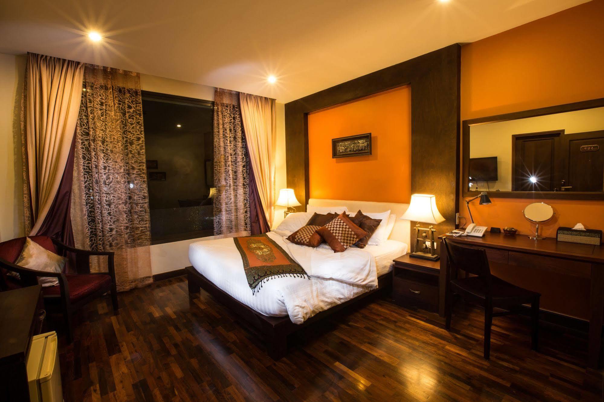 Salana Boutique Hotel Vientiane Exterior photo